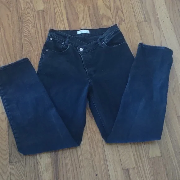 Abercrombie & Fitch Black Straight Leg Jeans Size 28/6L - Picture 6 of 11